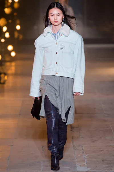 Look 22